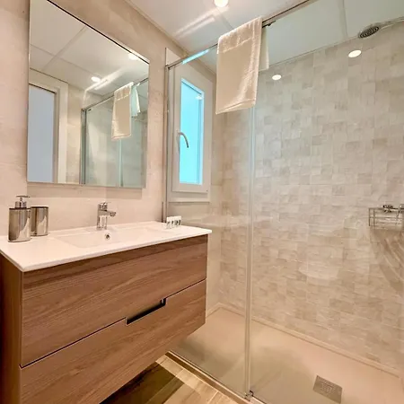 Mtr - 603 Temporary Rent 3 Bed Gym & Pool Area Apartman